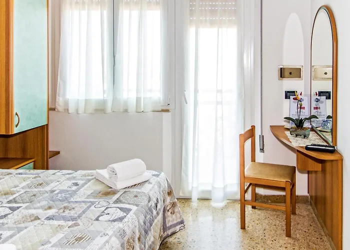 Trianon 2* Bellaria-Igea Marina